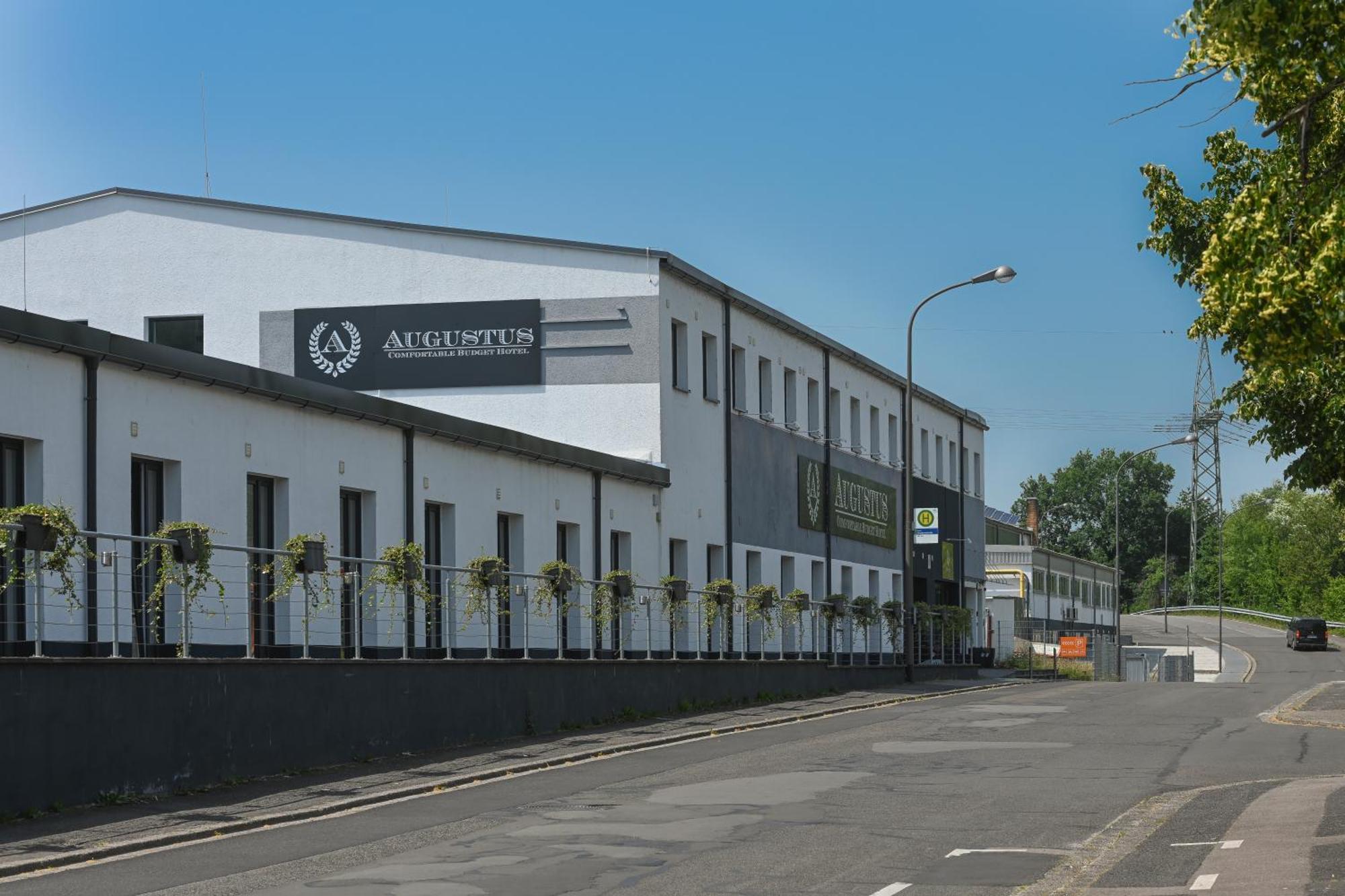 Augustus Hotel Bernkastel - Comfortable Budget Hotel Bagian luar foto